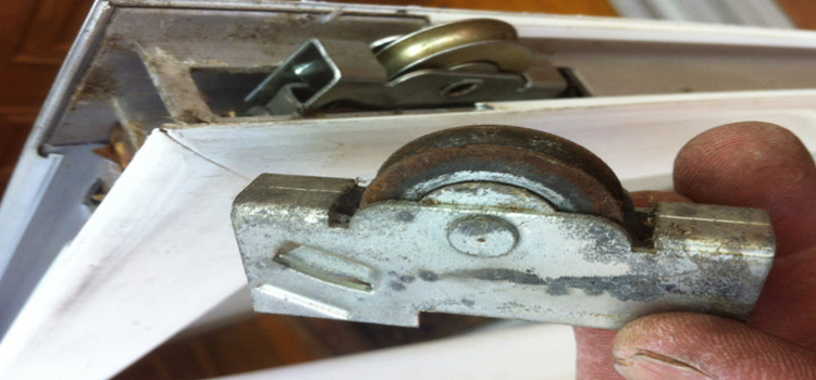 screen door roller repair in Thermalito